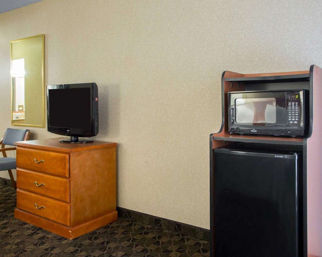 Quality Inn & Suites Portage Chambre photo